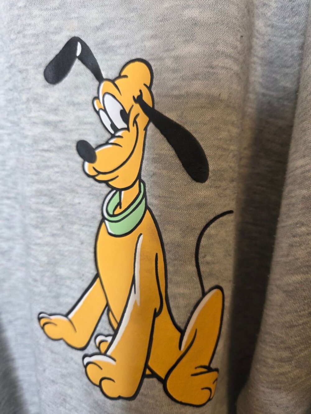 Disney Mickey & Friends Graphic Sweatshirt Gray XL Unisex Crewneck Casual Pullov - Picture 7 of 10
